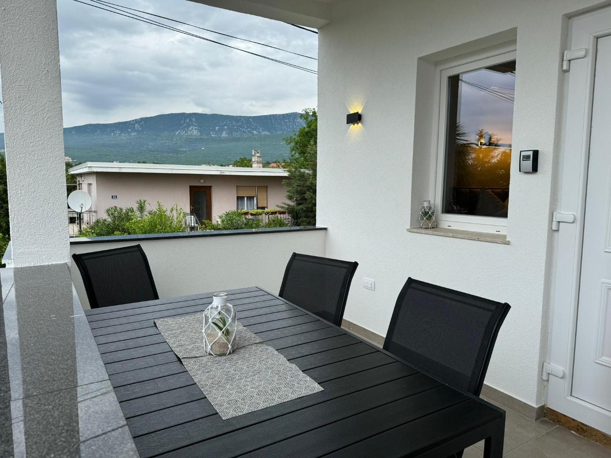 Cellinis Home Apartment Jadranovo Εξωτερικό φωτογραφία